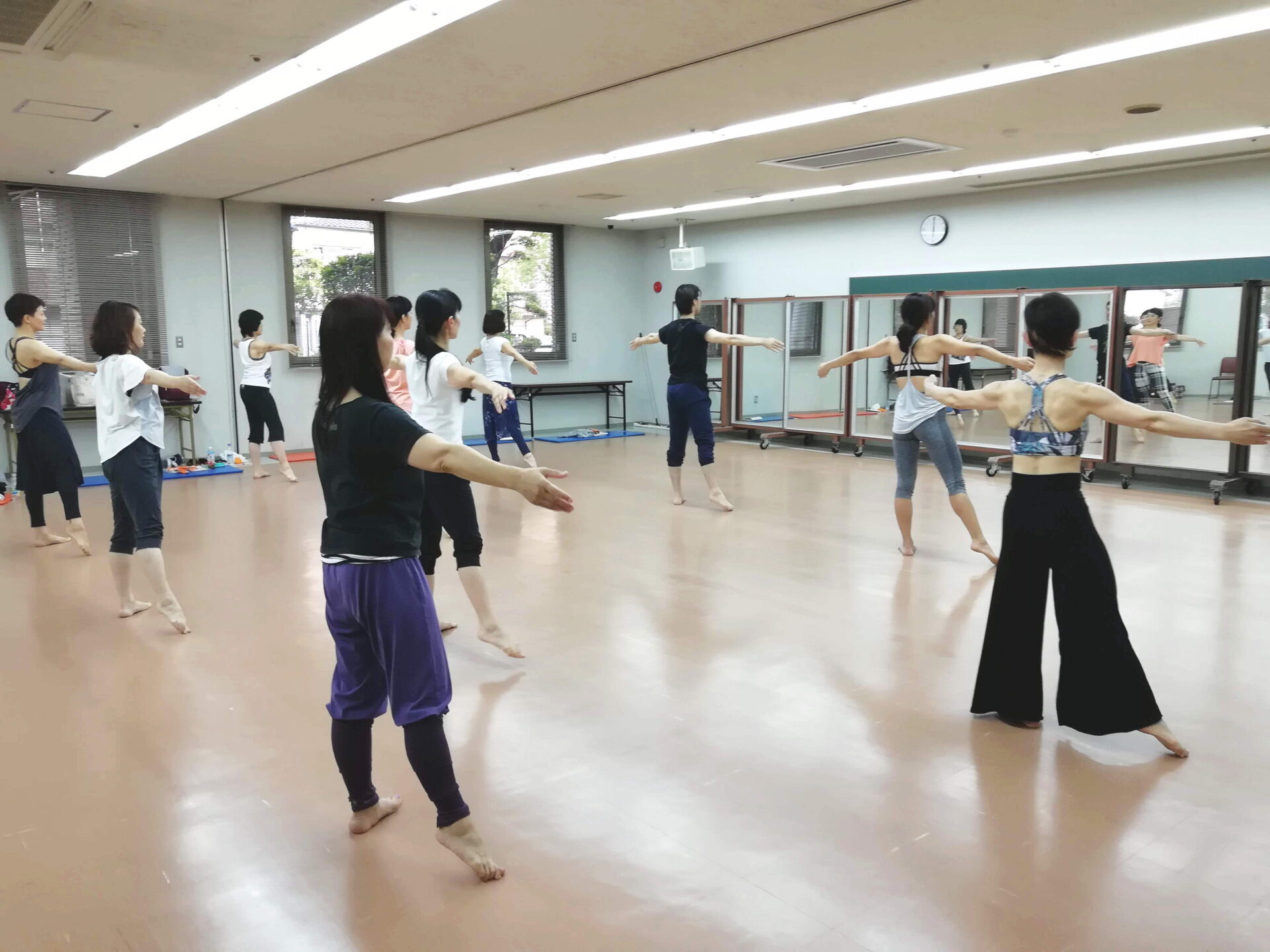 Balletone レッスン 南浦和スタジオ バレトン教室